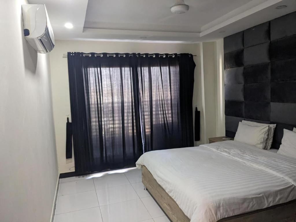 Lavish Hotel Rawalpindi Luaran gambar